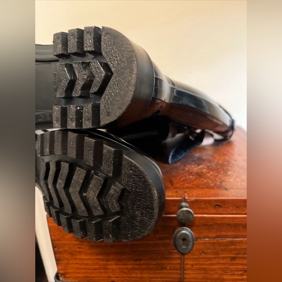 Burberry Women's Kenyon Nova Belt Rain Boots Size ( 5-35 ) Black - Picture 8 of 13